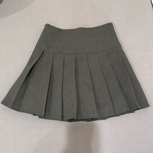 grey pleated school uniform skirt with zipper on side from korea